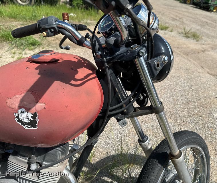 image for item DU9388 1996 Honda CB250  motorcycle