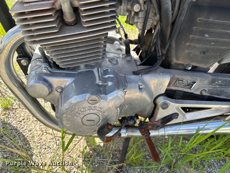 image for item DU9388 1996 Honda CB250  motorcycle