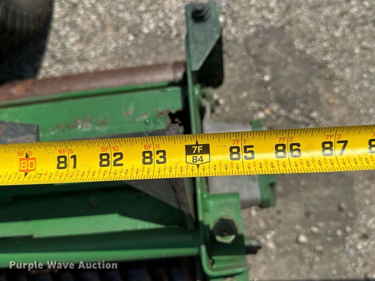 image for item DU9389 2000 John Deere 2653A reel mower