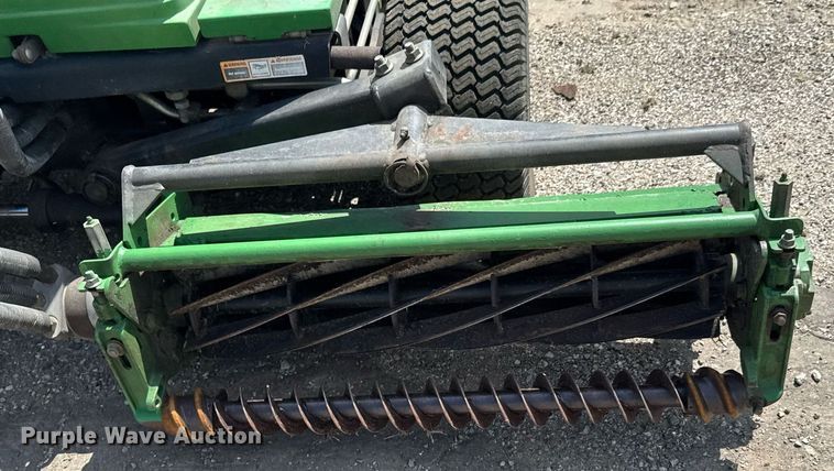 image for item DU9389 2000 John Deere 2653A reel mower