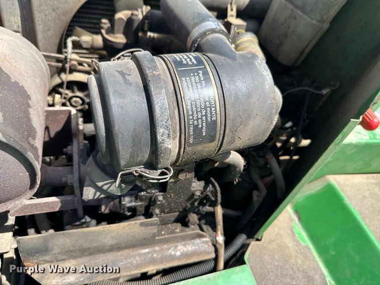 image for item DU9389 2000 John Deere 2653A reel mower