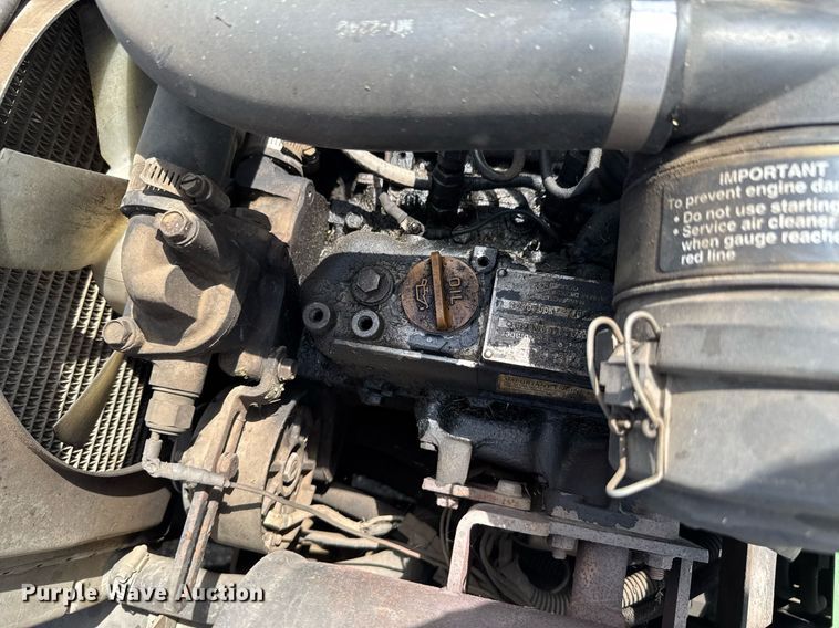 image for item DU9389 2000 John Deere 2653A reel mower