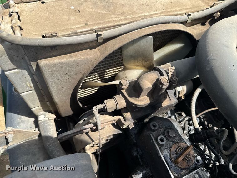 image for item DU9389 2000 John Deere 2653A reel mower