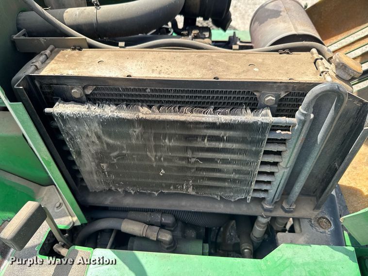 image for item DU9389 2000 John Deere 2653A reel mower