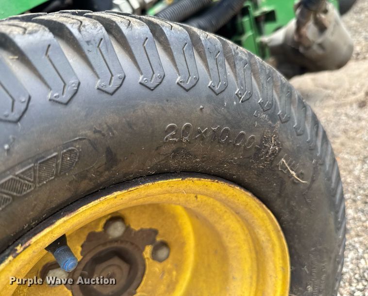 image for item DU9389 2000 John Deere 2653A reel mower