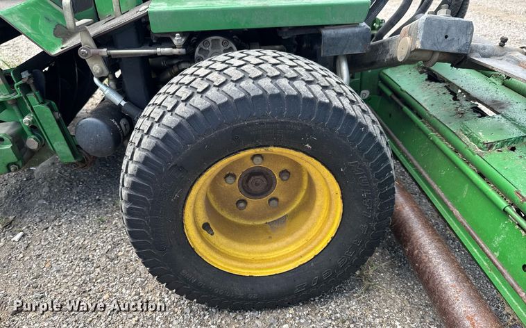 image for item DU9389 2000 John Deere 2653A reel mower