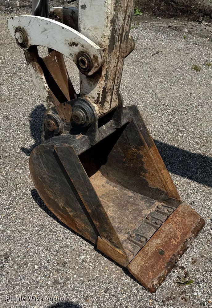 image for item DU9390 1998 Bobcat 331 mini excavator