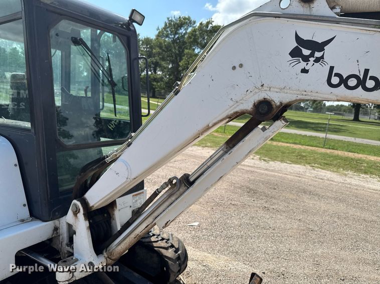 image for item DU9390 1998 Bobcat 331 mini excavator