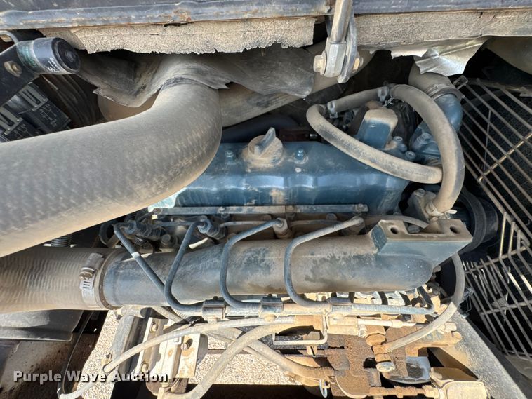 image for item DU9390 1998 Bobcat 331 mini excavator