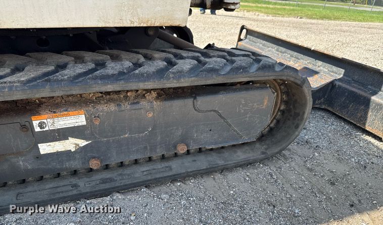 image for item DU9390 1998 Bobcat 331 mini excavator