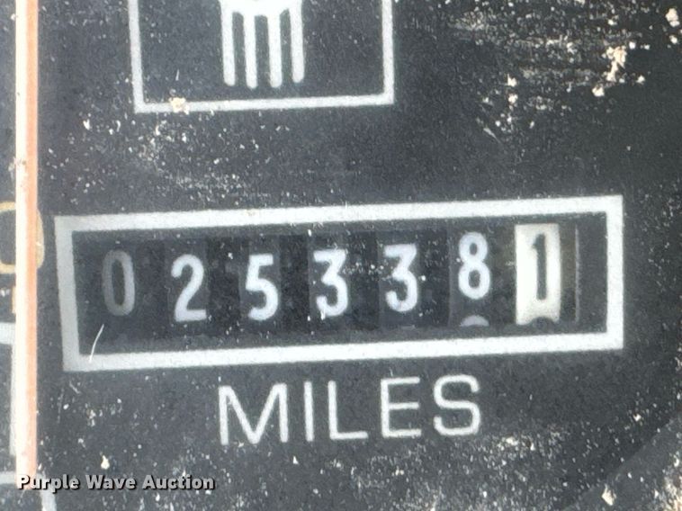 image for item DU9755 1988 Kenworth T60 semi truck