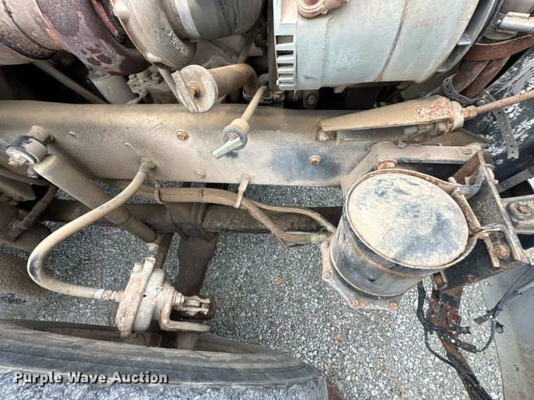 image for item DU9755 1988 Kenworth T60 semi truck