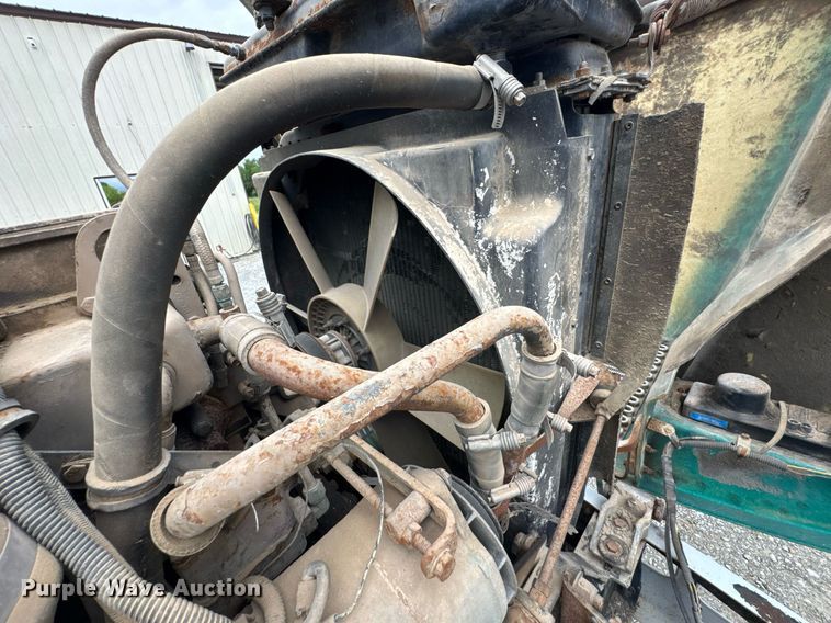 image for item DU9755 1988 Kenworth T60 semi truck