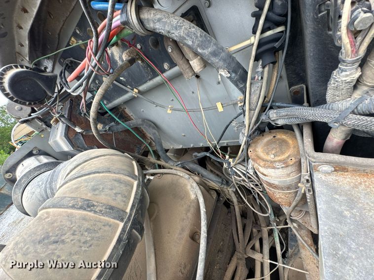 image for item DU9755 1988 Kenworth T60 semi truck