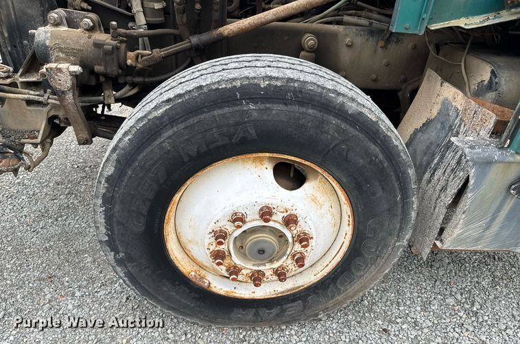 image for item DU9755 1988 Kenworth T60 semi truck