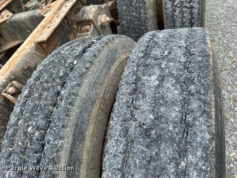 image for item DU9755 1988 Kenworth T60 semi truck