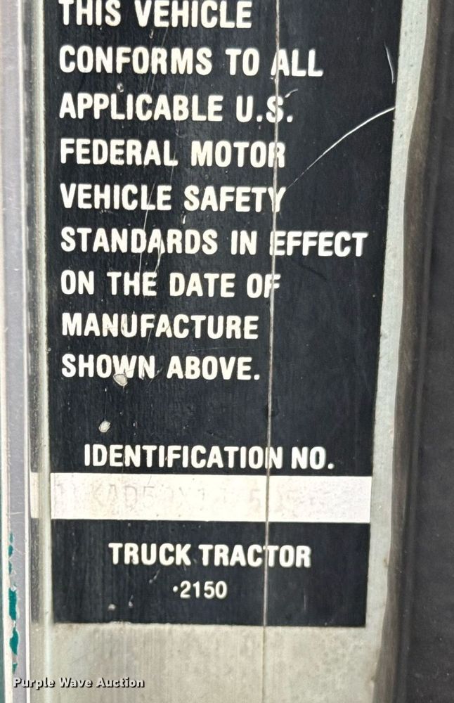 image for item DU9755 1988 Kenworth T60 semi truck