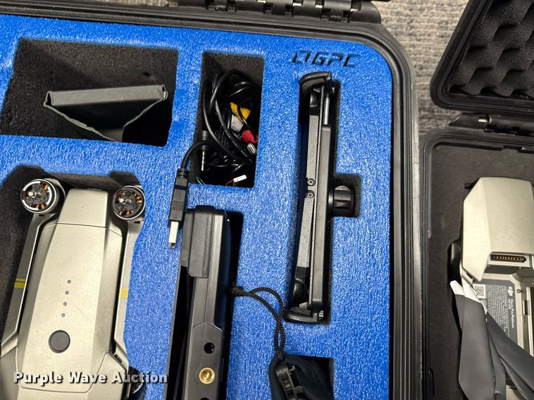 image for item DU9832 (2) DJI Mavic Pro Platinum M1X drones