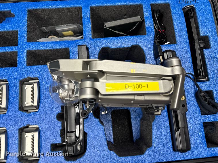 image for item DU9832 (2) DJI Mavic Pro Platinum M1X drones