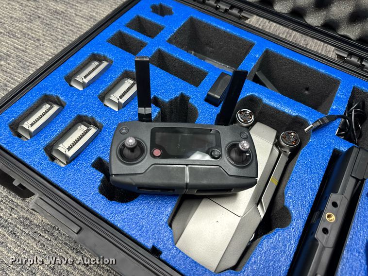 image for item DU9832 (2) DJI Mavic Pro Platinum M1X drones