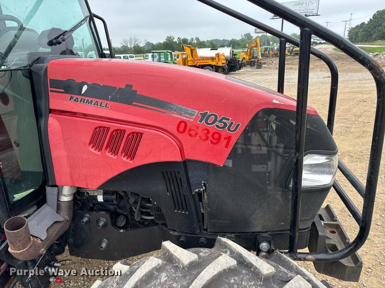image for item DW3377 2014 Case IH Farmall 105U MFWD tractor
