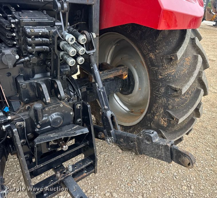 image for item DW3377 2014 Case IH Farmall 105U MFWD tractor