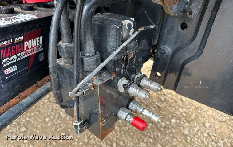 image for item DW3377 2014 Case IH Farmall 105U MFWD tractor