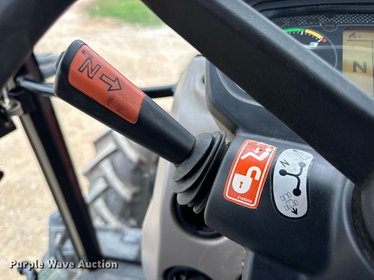 image for item DW3377 2014 Case IH Farmall 105U MFWD tractor