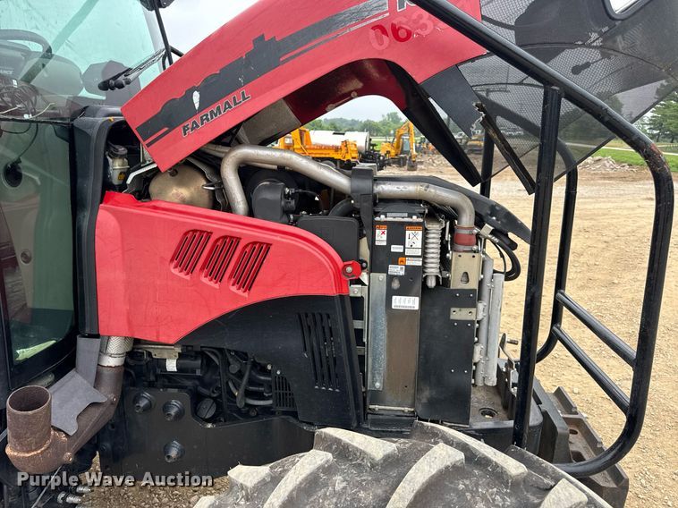 image for item DW3377 2014 Case IH Farmall 105U MFWD tractor