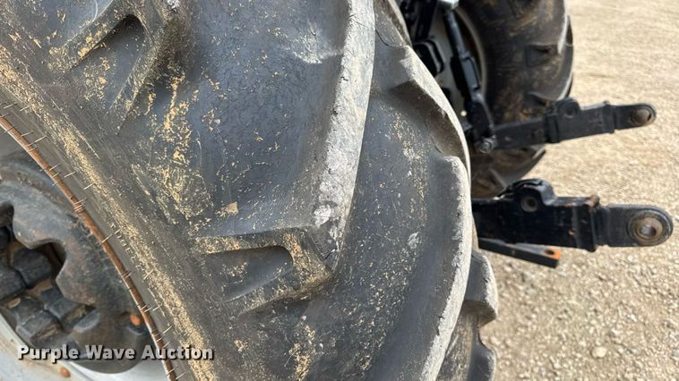 image for item DW3377 2014 Case IH Farmall 105U MFWD tractor