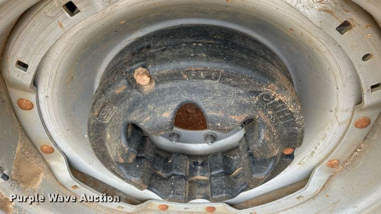 image for item DW3377 2014 Case IH Farmall 105U MFWD tractor