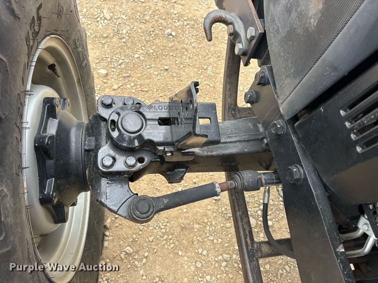 image for item DW3378 2014 Case IH Farmall 105U MFWD tractor