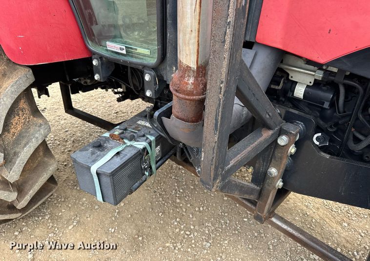 image for item DW3378 2014 Case IH Farmall 105U MFWD tractor