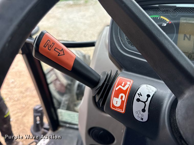 image for item DW3378 2014 Case IH Farmall 105U MFWD tractor