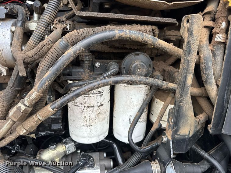 image for item DW3378 2014 Case IH Farmall 105U MFWD tractor