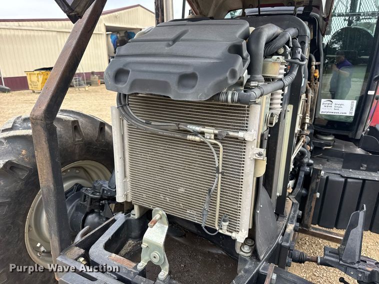 image for item DW3378 2014 Case IH Farmall 105U MFWD tractor