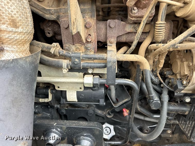 image for item DW3378 2014 Case IH Farmall 105U MFWD tractor