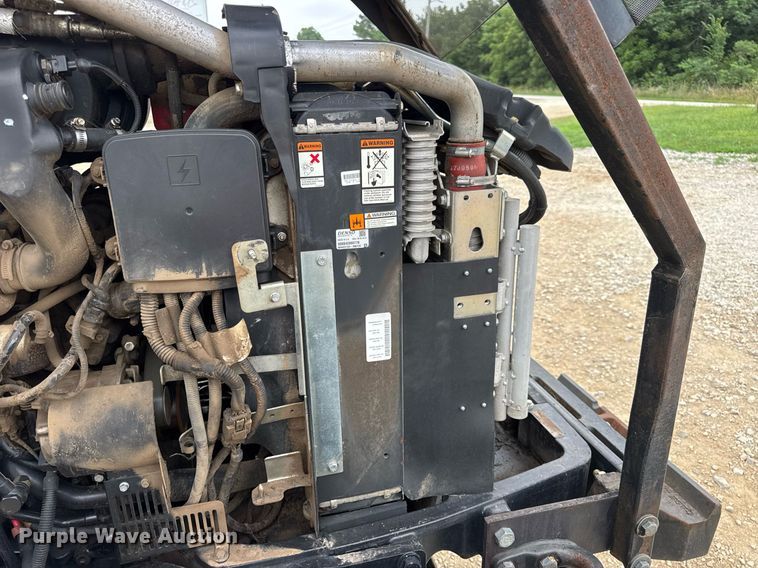 image for item DW3378 2014 Case IH Farmall 105U MFWD tractor