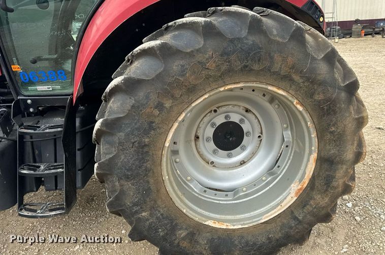 image for item DW3378 2014 Case IH Farmall 105U MFWD tractor