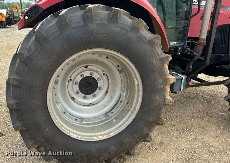 image for item DW3378 2014 Case IH Farmall 105U MFWD tractor