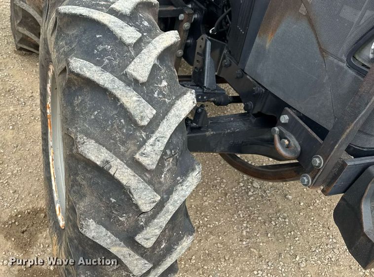 image for item DW3378 2014 Case IH Farmall 105U MFWD tractor