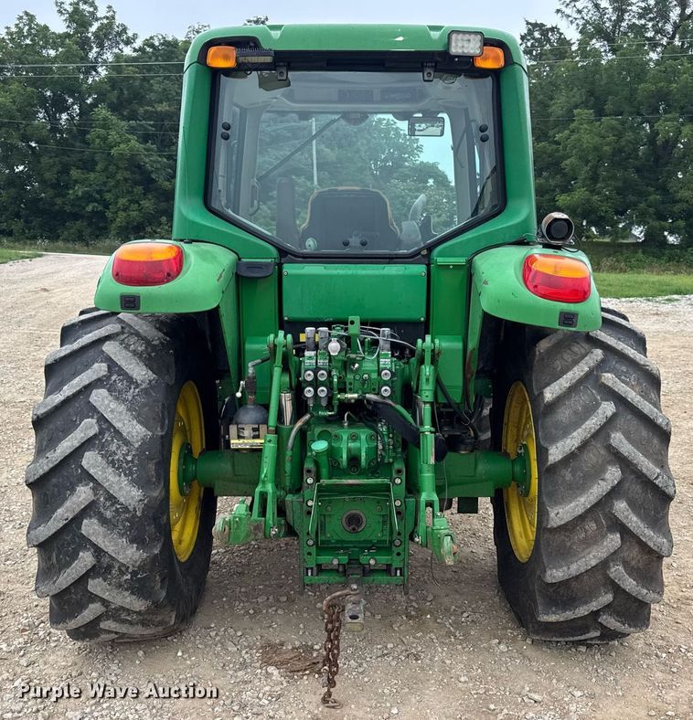 image for item DW3380 2009 John Deere 6430 Premium MFWD tractor