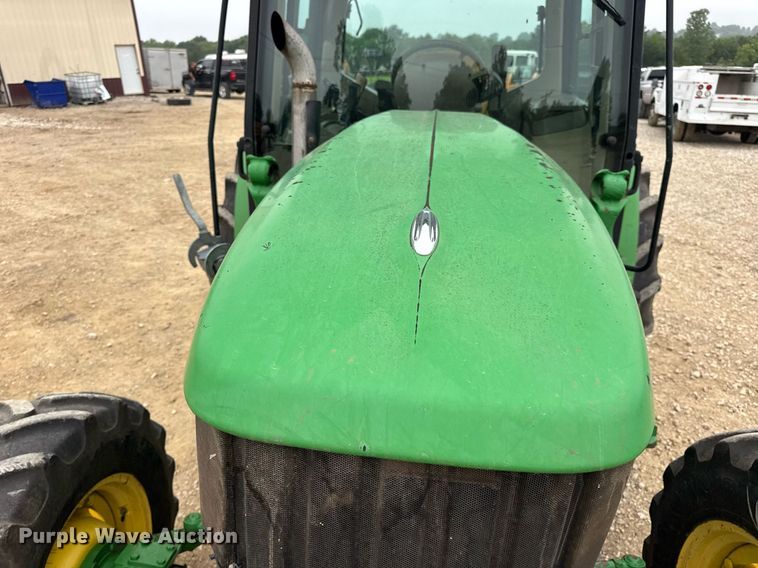 image for item DW3380 2009 John Deere 6430 Premium MFWD tractor