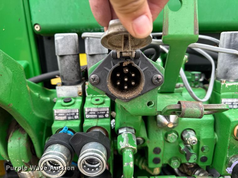 image for item DW3380 2009 John Deere 6430 Premium MFWD tractor