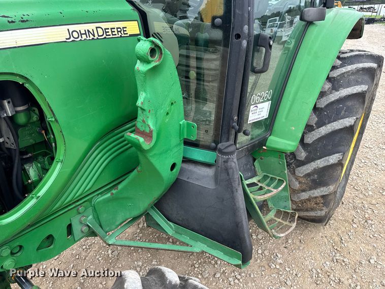 image for item DW3380 2009 John Deere 6430 Premium MFWD tractor