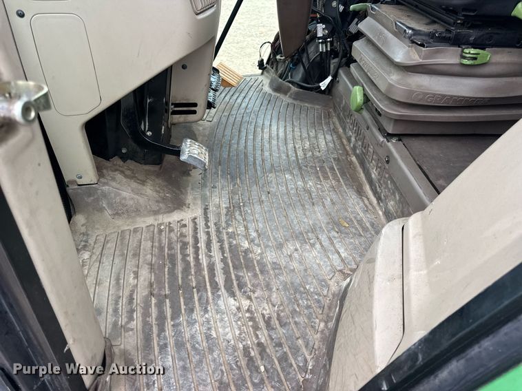 image for item DW3380 2009 John Deere 6430 Premium MFWD tractor