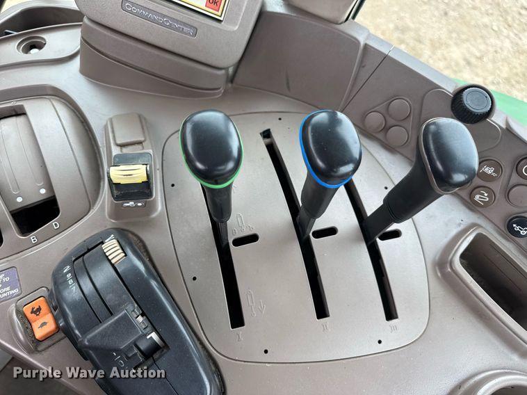 image for item DW3380 2009 John Deere 6430 Premium MFWD tractor