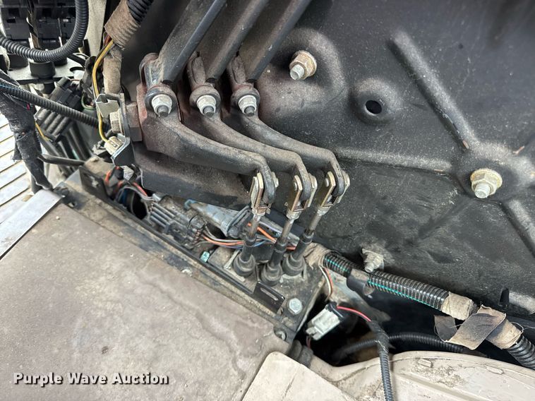 image for item DW3380 2009 John Deere 6430 Premium MFWD tractor