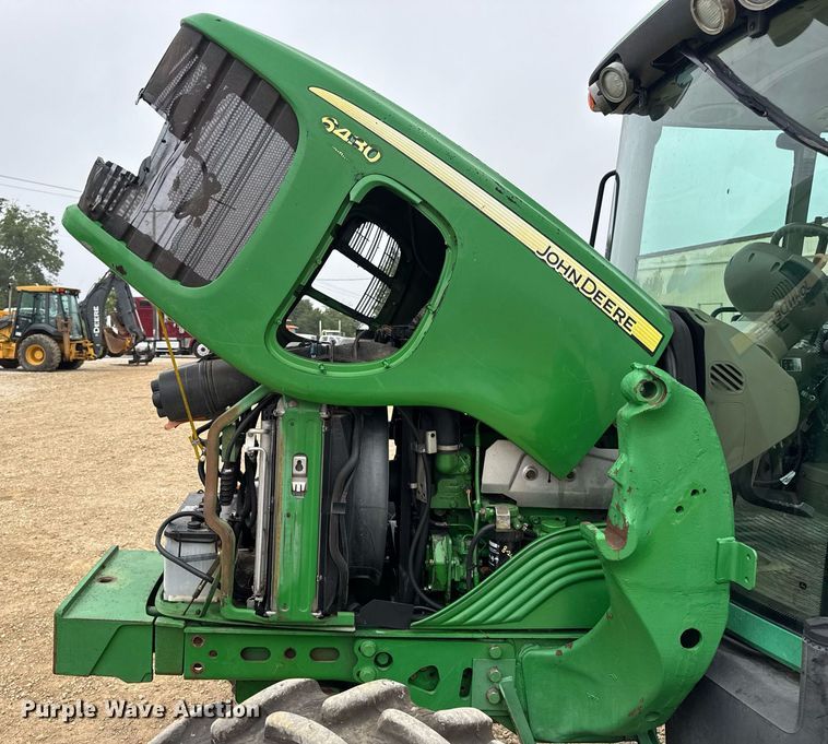 image for item DW3380 2009 John Deere 6430 Premium MFWD tractor