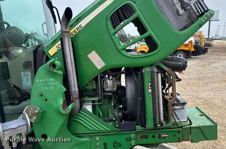 image for item DW3380 2009 John Deere 6430 Premium MFWD tractor